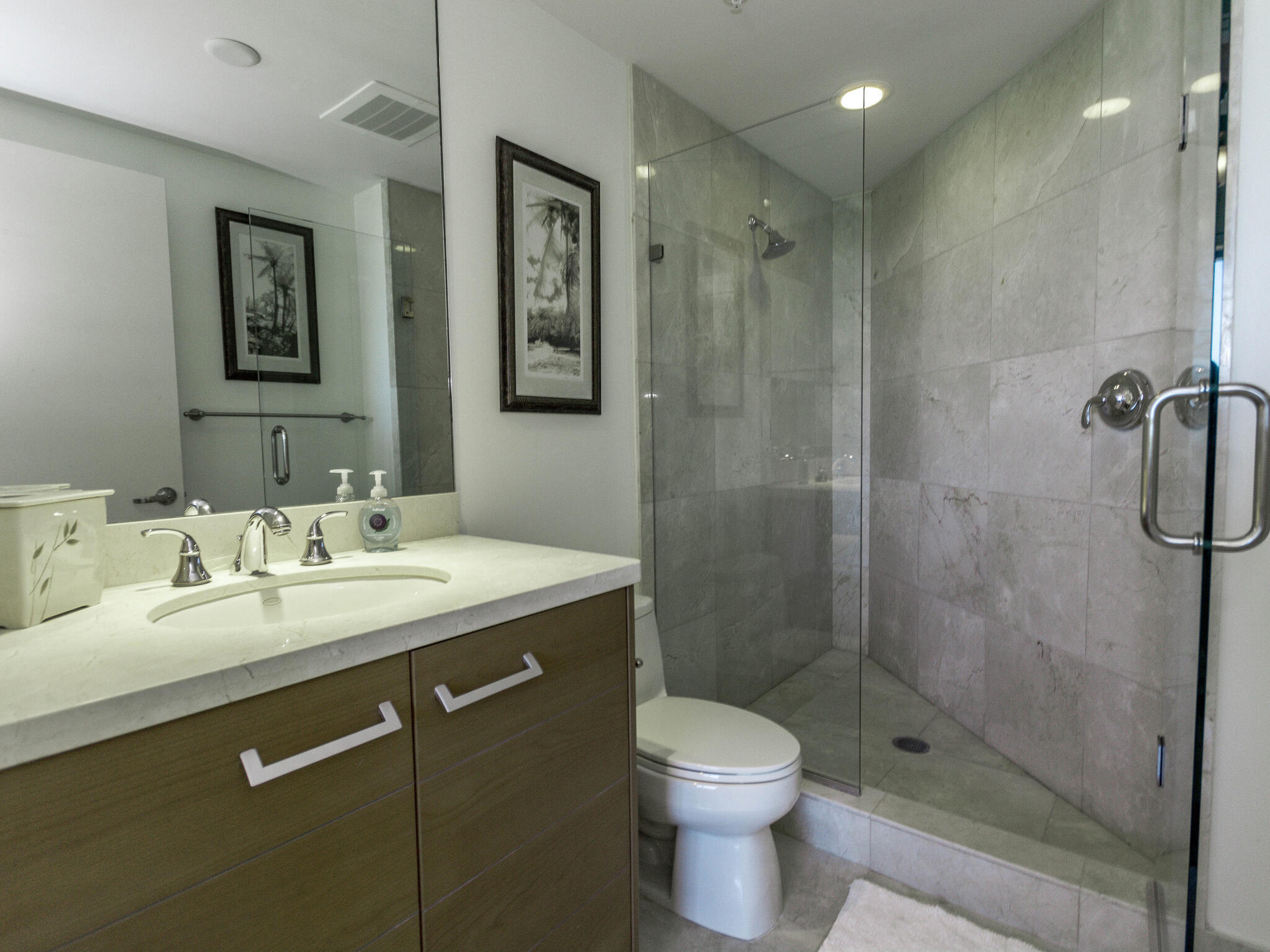 LANDMARK - Residential Lease