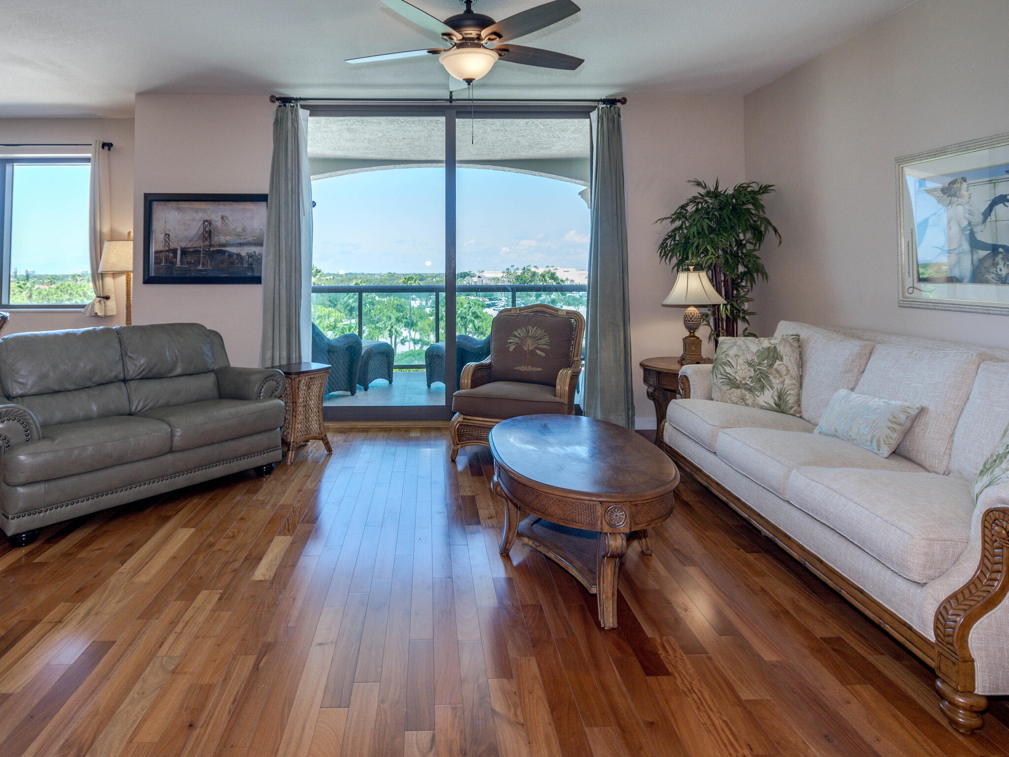 LANDMARK - Residential Lease