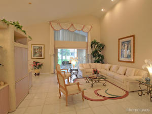 LAKERIDGE GREENS AT PIPER - Residential