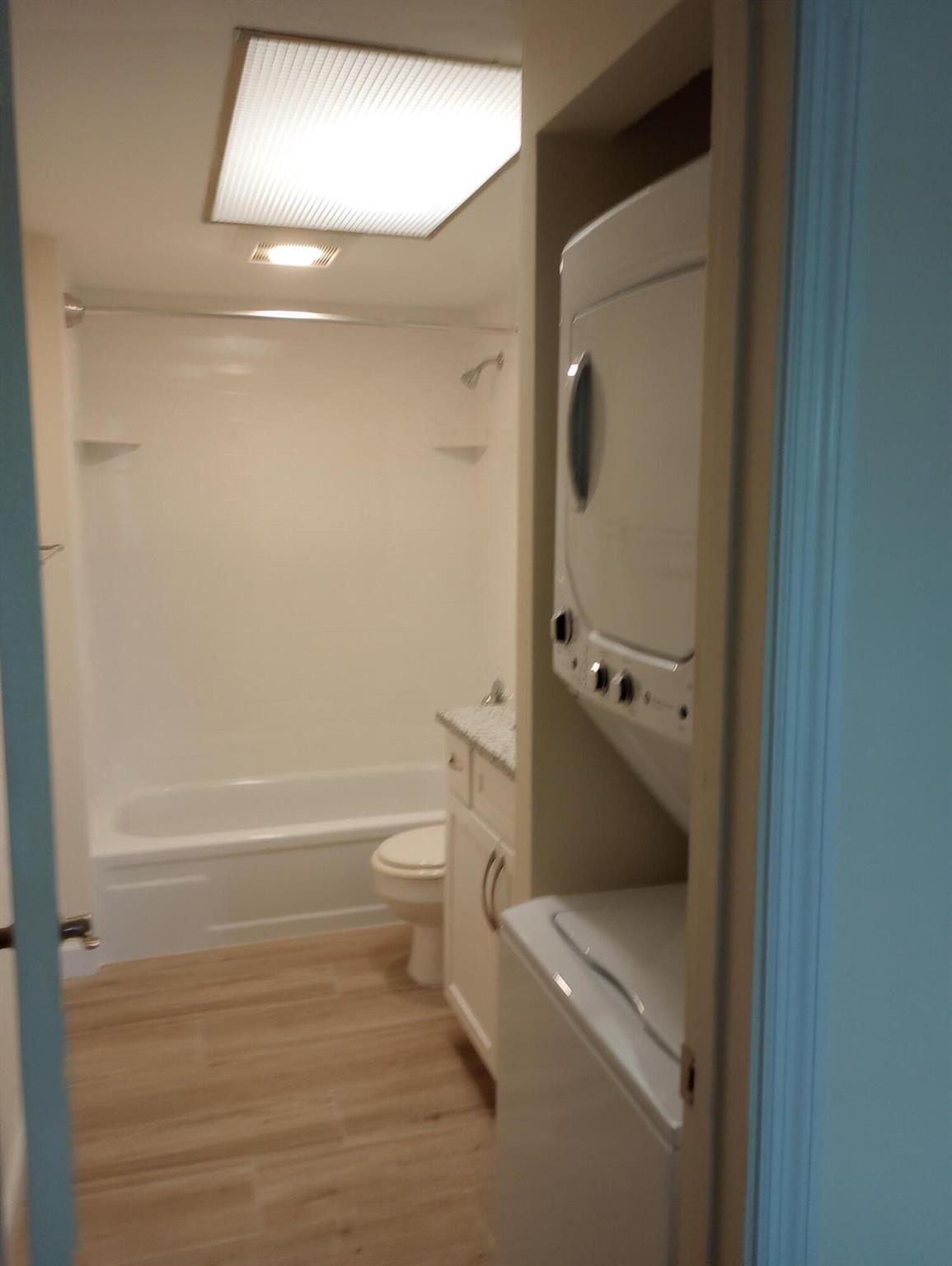 POPPLETON CREEK CONDO - Residential Lease