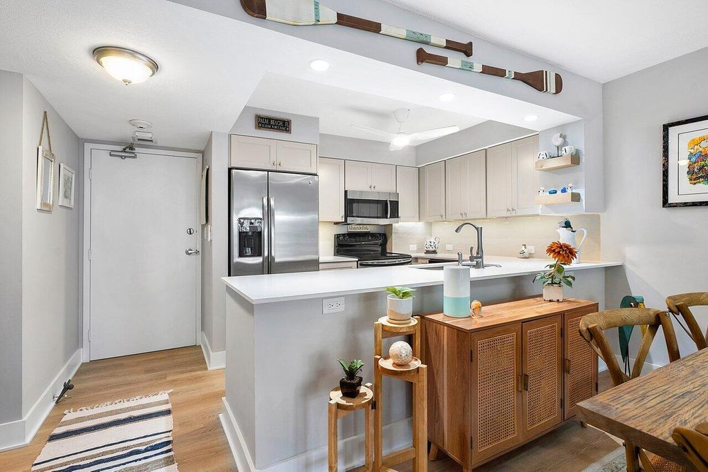 Photo of 3540 S Ocean Boulevard #302e, Palm Beach, FL 33480 (MLS # R10983837)