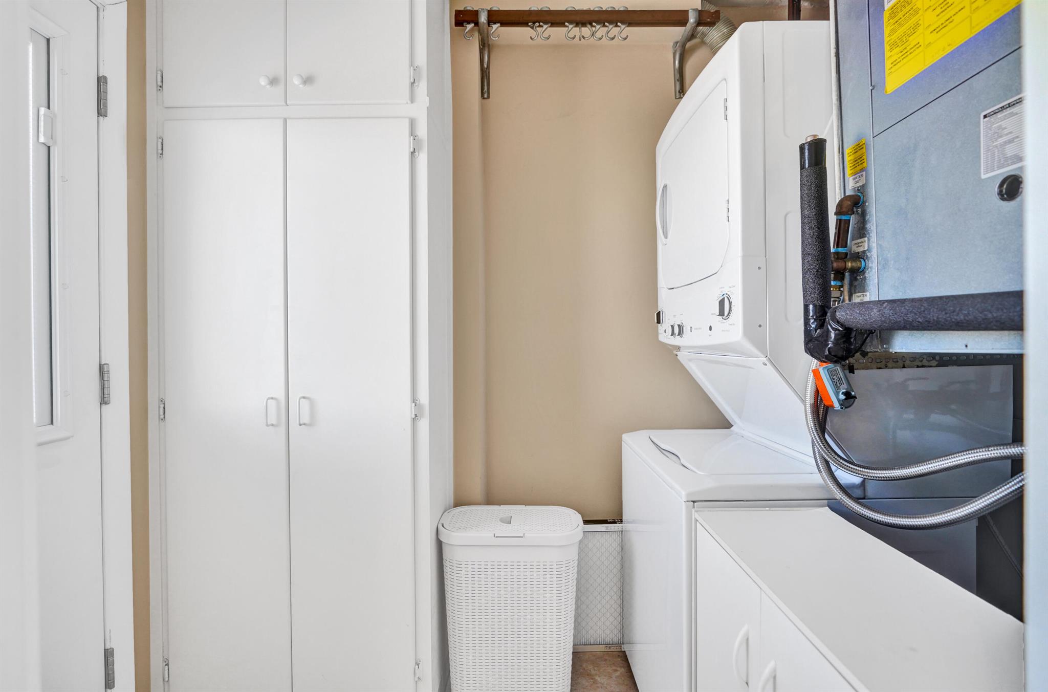 Carlton House - Residential