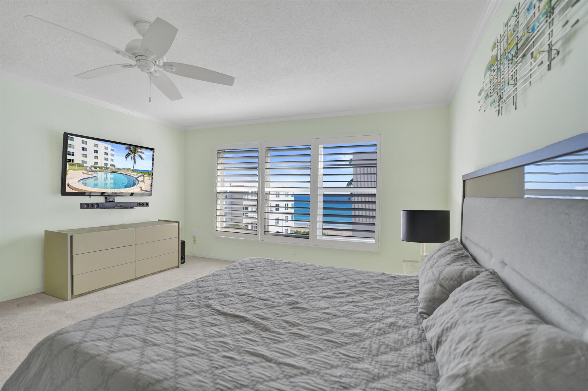 Carlton House - Residential