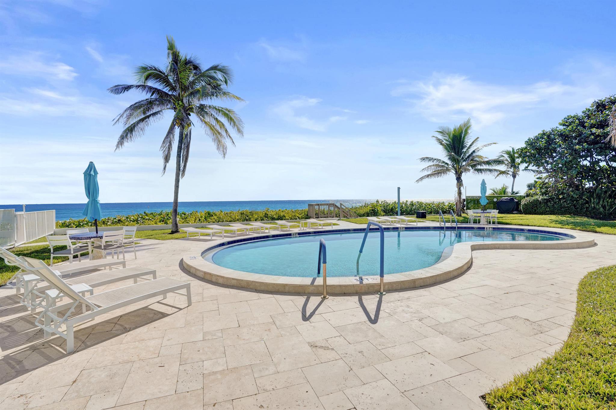 Carlton House - Residential