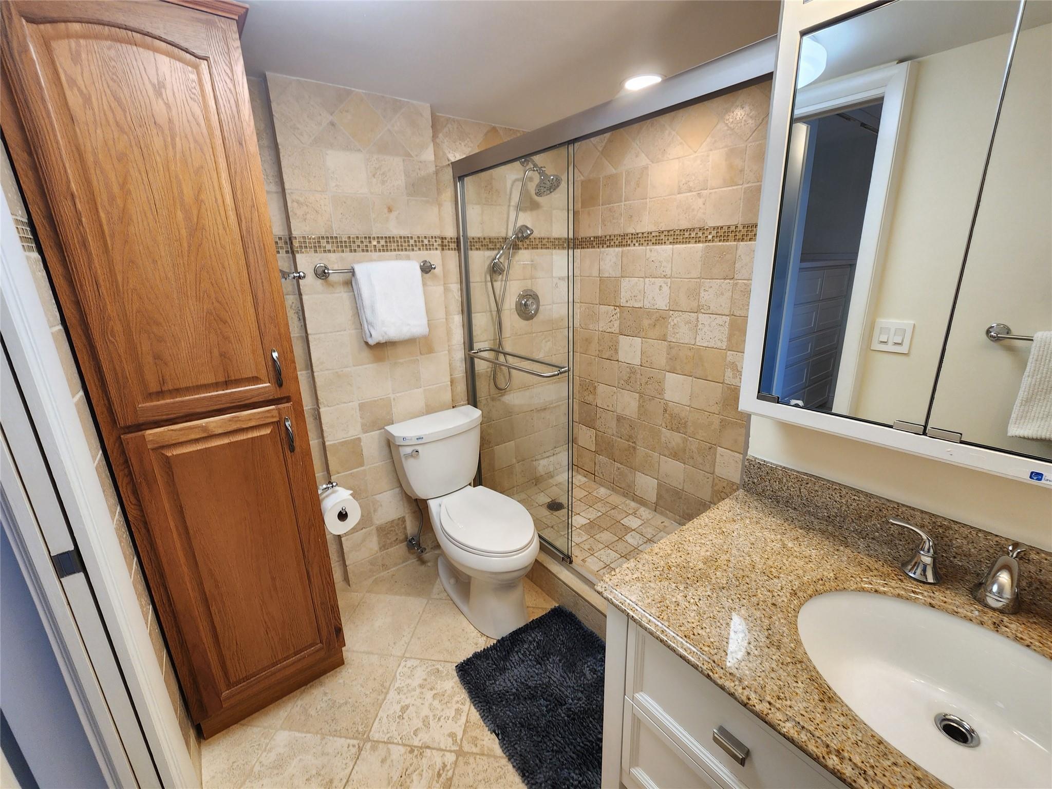 CROMWELL EAST CONDO - Residential Lease