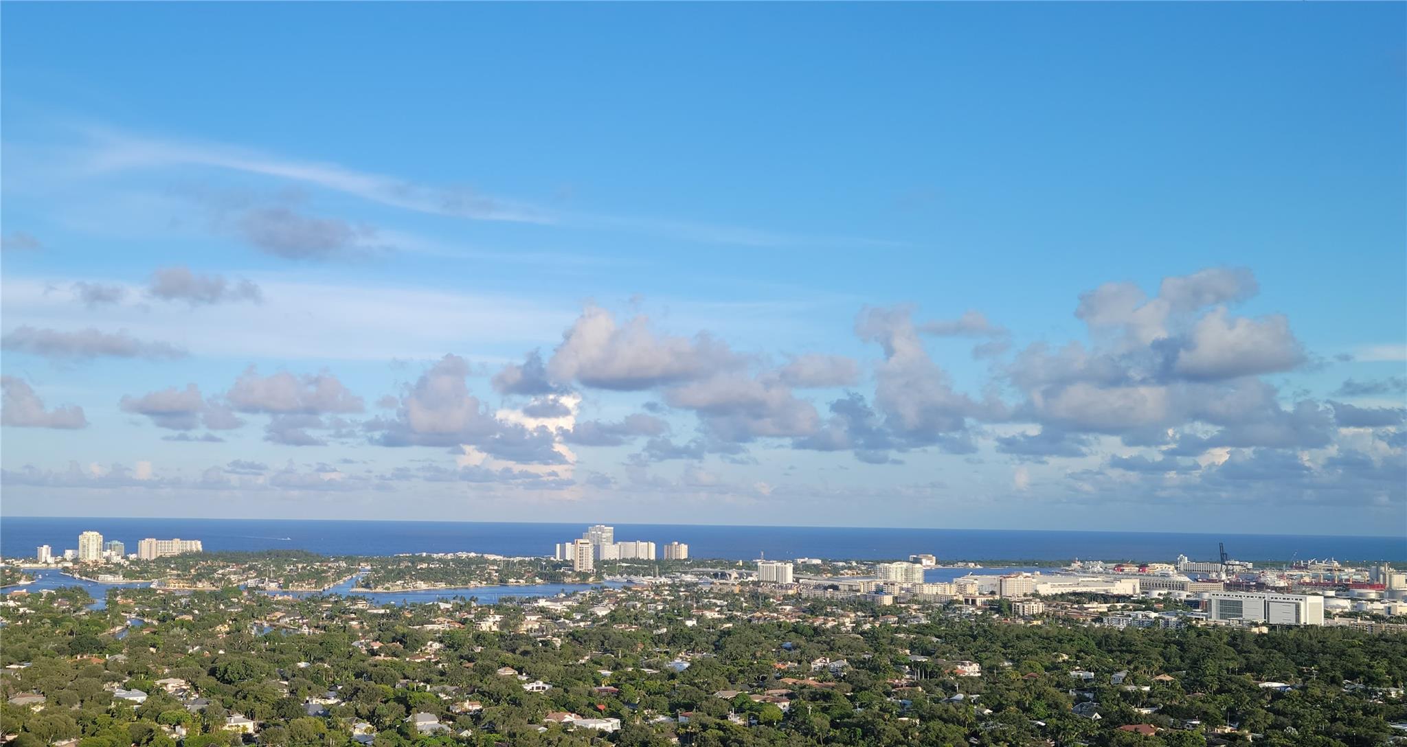 CROMWELL EAST CONDO - Residential Lease