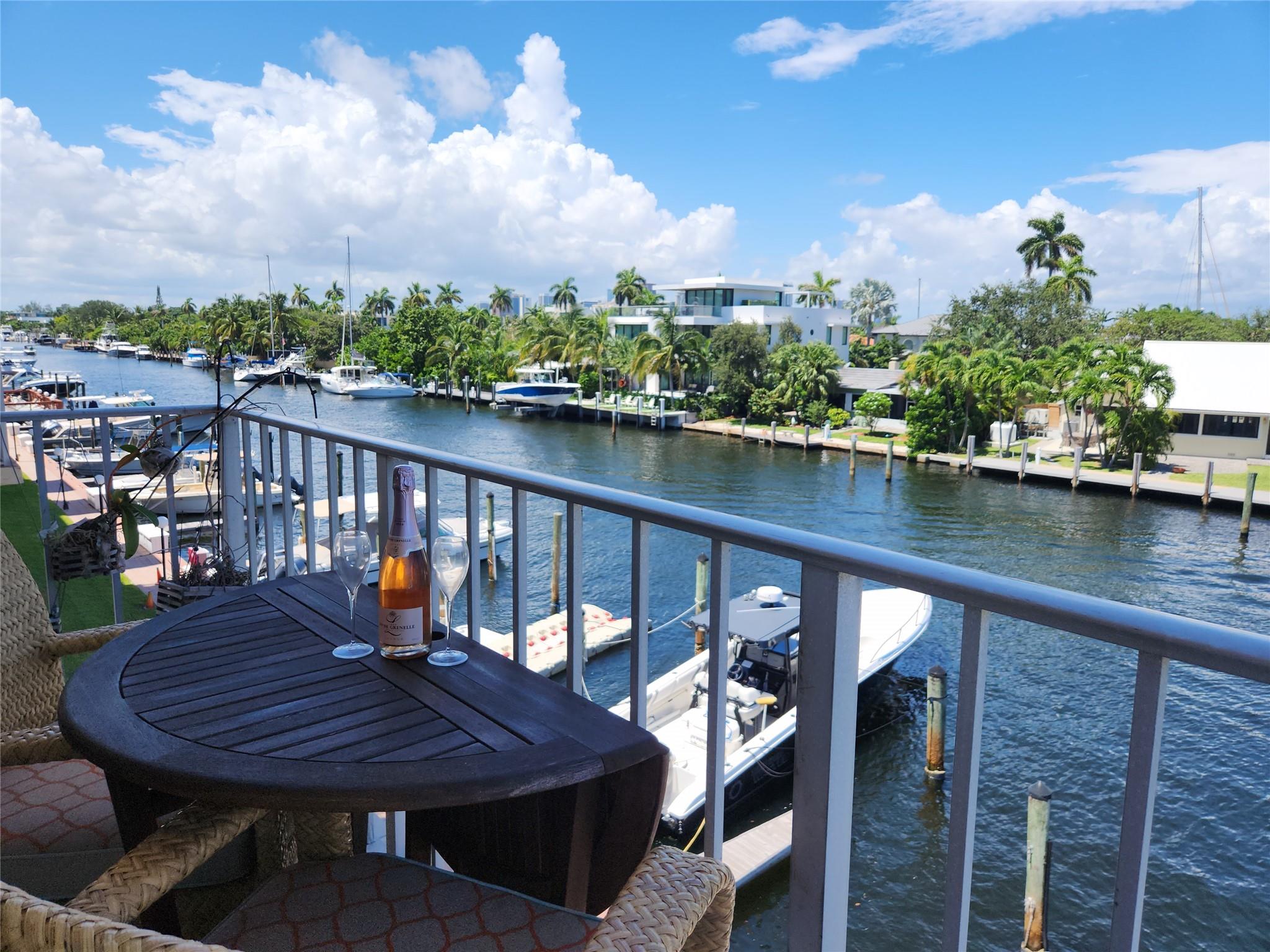 CROMWELL EAST CONDO - Residential Lease