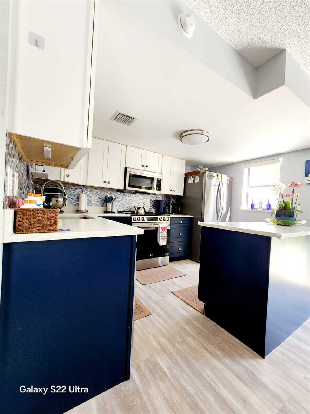 Photo of 503 Sandtree Drive, Palm Beach Gardens, FL 33403 (MLS # R11087695)