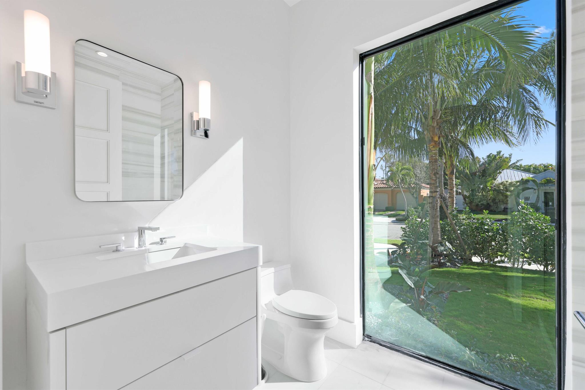 EDGEWATER - Residential