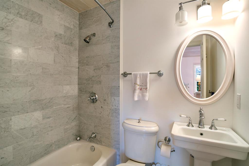 GREGORY ADDN - Residential