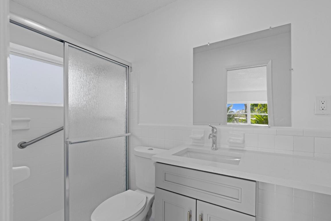 OAKLAND ESTATES 1ST SEC - Residential