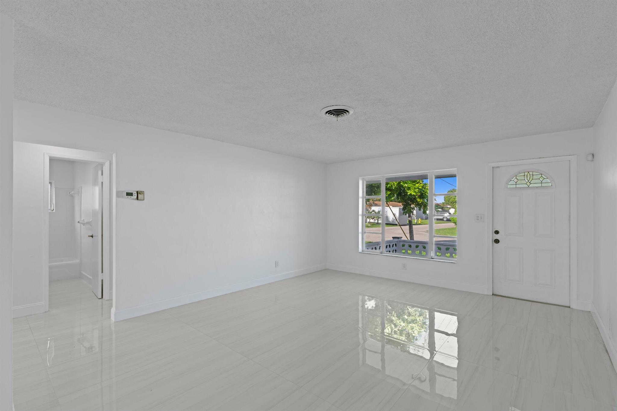OAKLAND ESTATES 1ST SEC - Residential