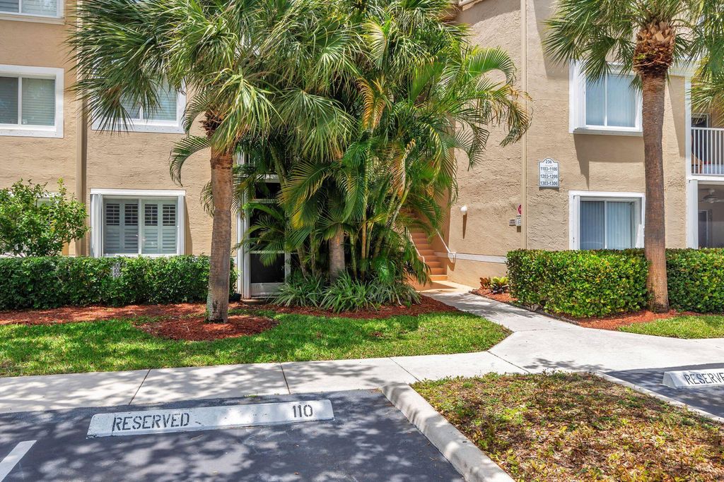 Photo of 236 Village Boulevard #1103, Tequesta, FL 33469 (MLS # R10984416)