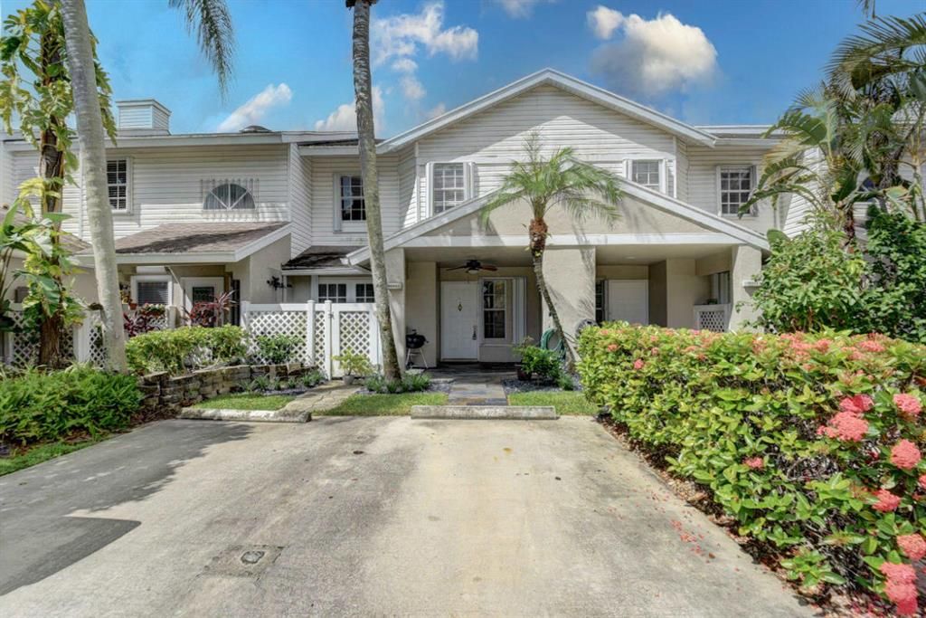 Photo of 9064 Boca Gardens Parkway #C, Boca Raton, FL 33496 (MLS # R10721508)