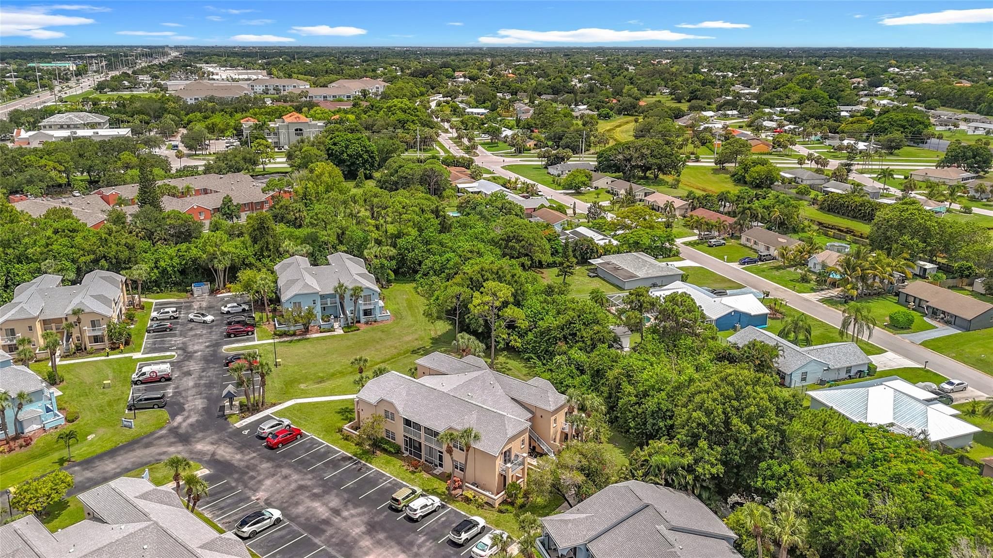1672 SE Green Acres Cir B-104, Port St Lucie, FL, 34952/$220,000 3 1672 SE Green Acres Cir B-104