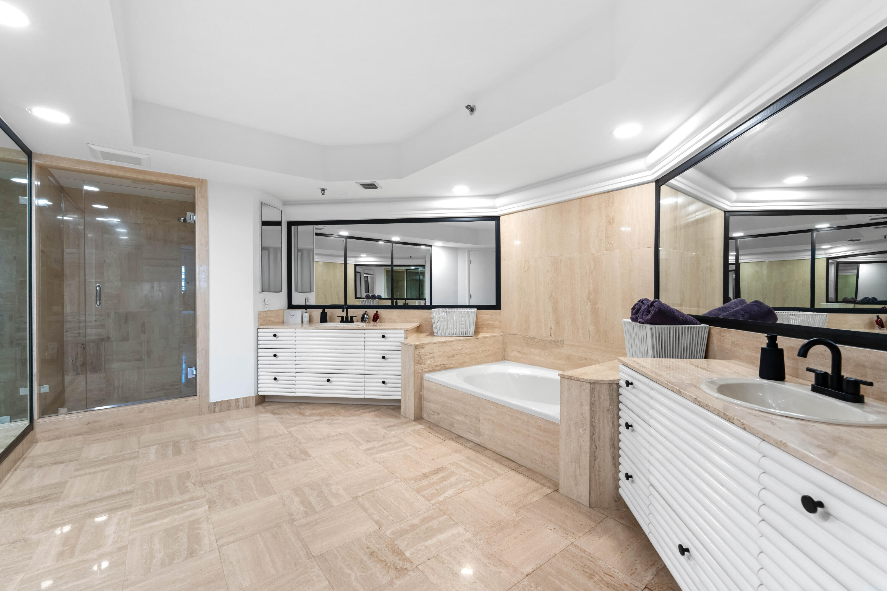 PARKER HIGHLAND CONDO - Residential