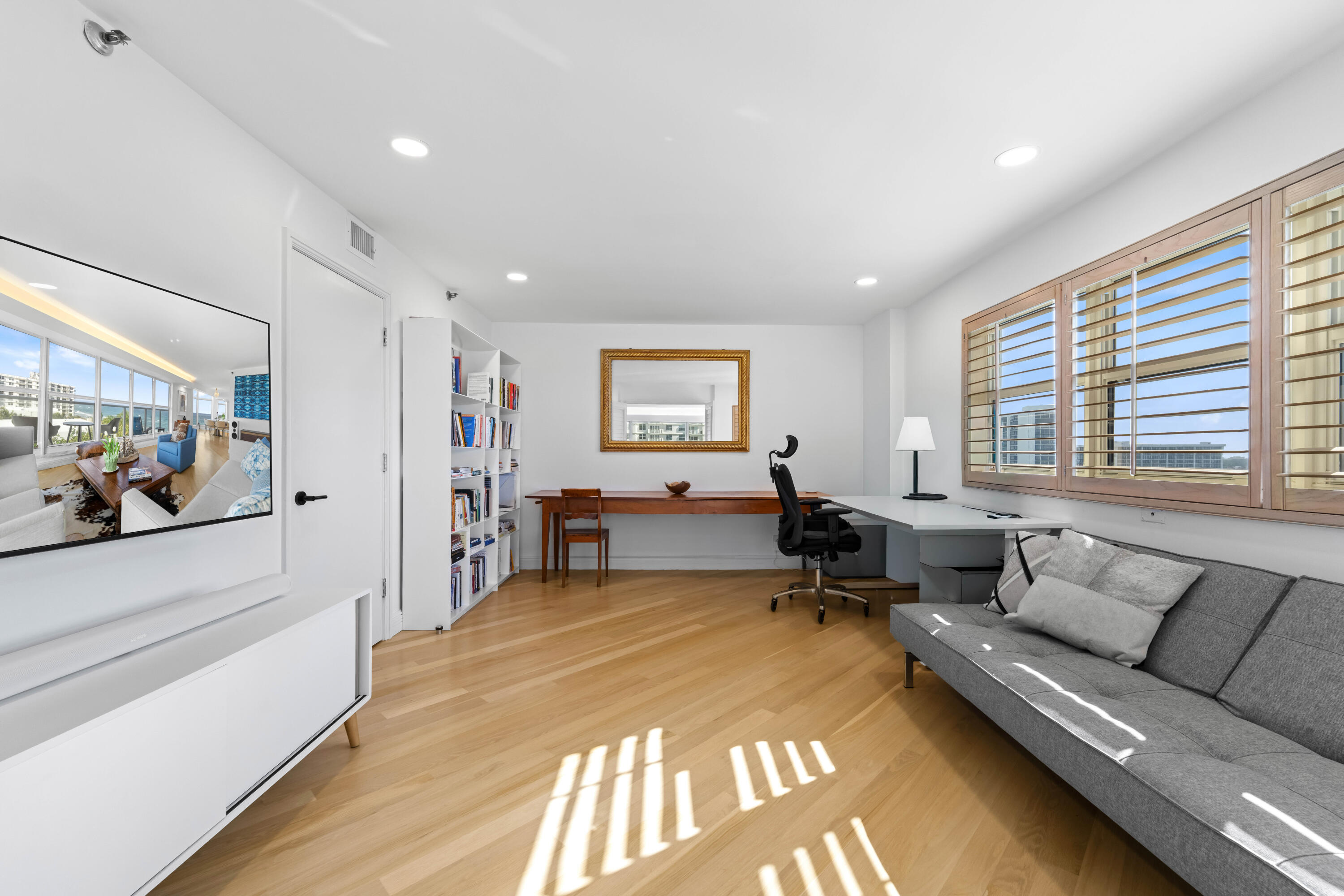 PARKER HIGHLAND CONDO - Residential