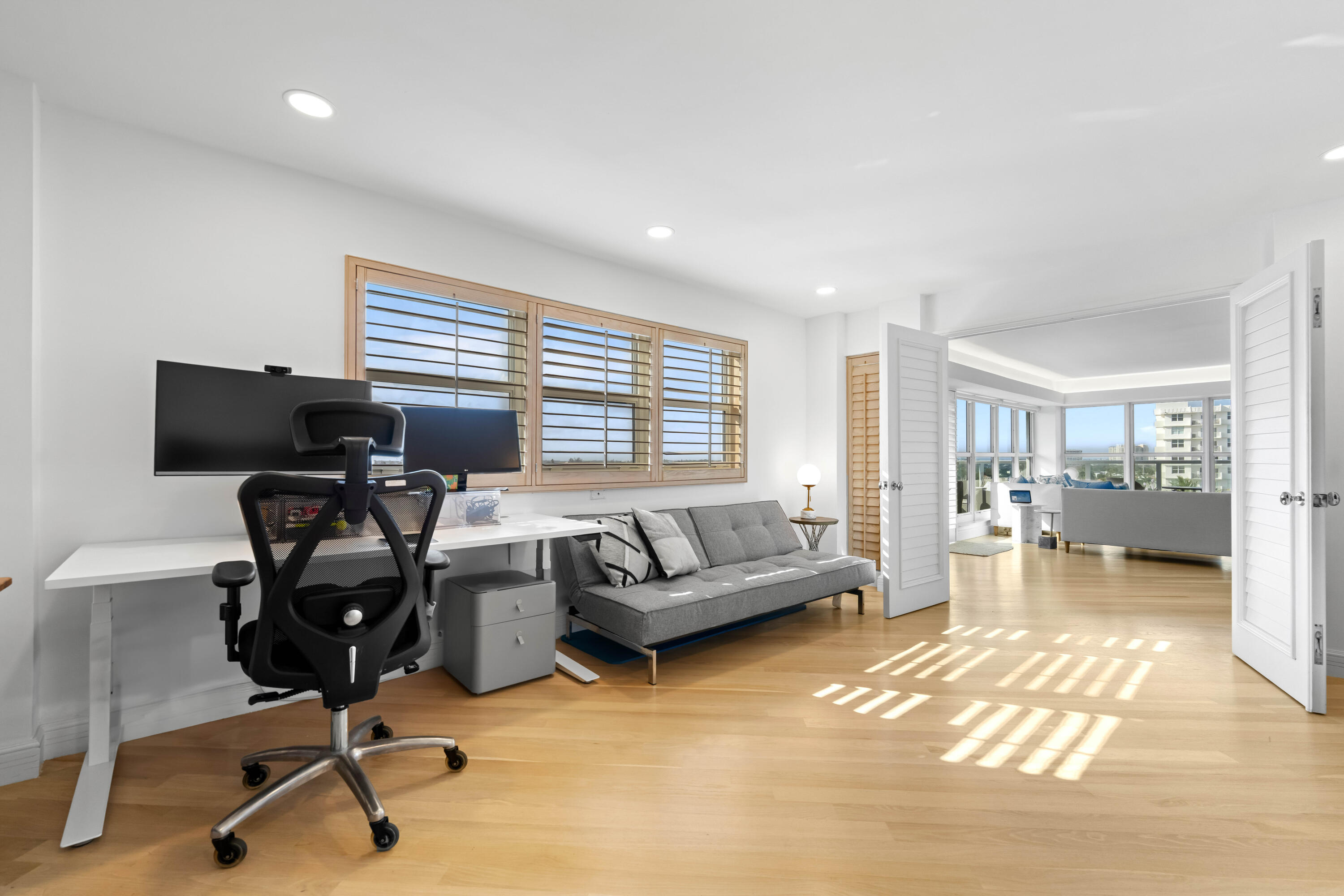 PARKER HIGHLAND CONDO - Residential