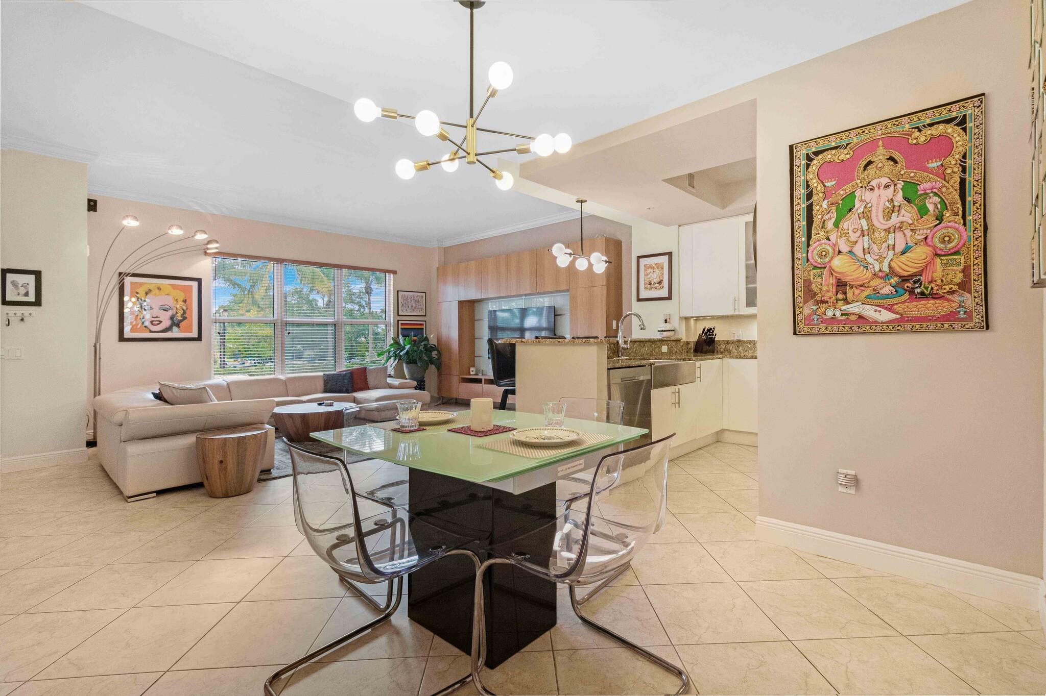2601 NE 14th Ave 105