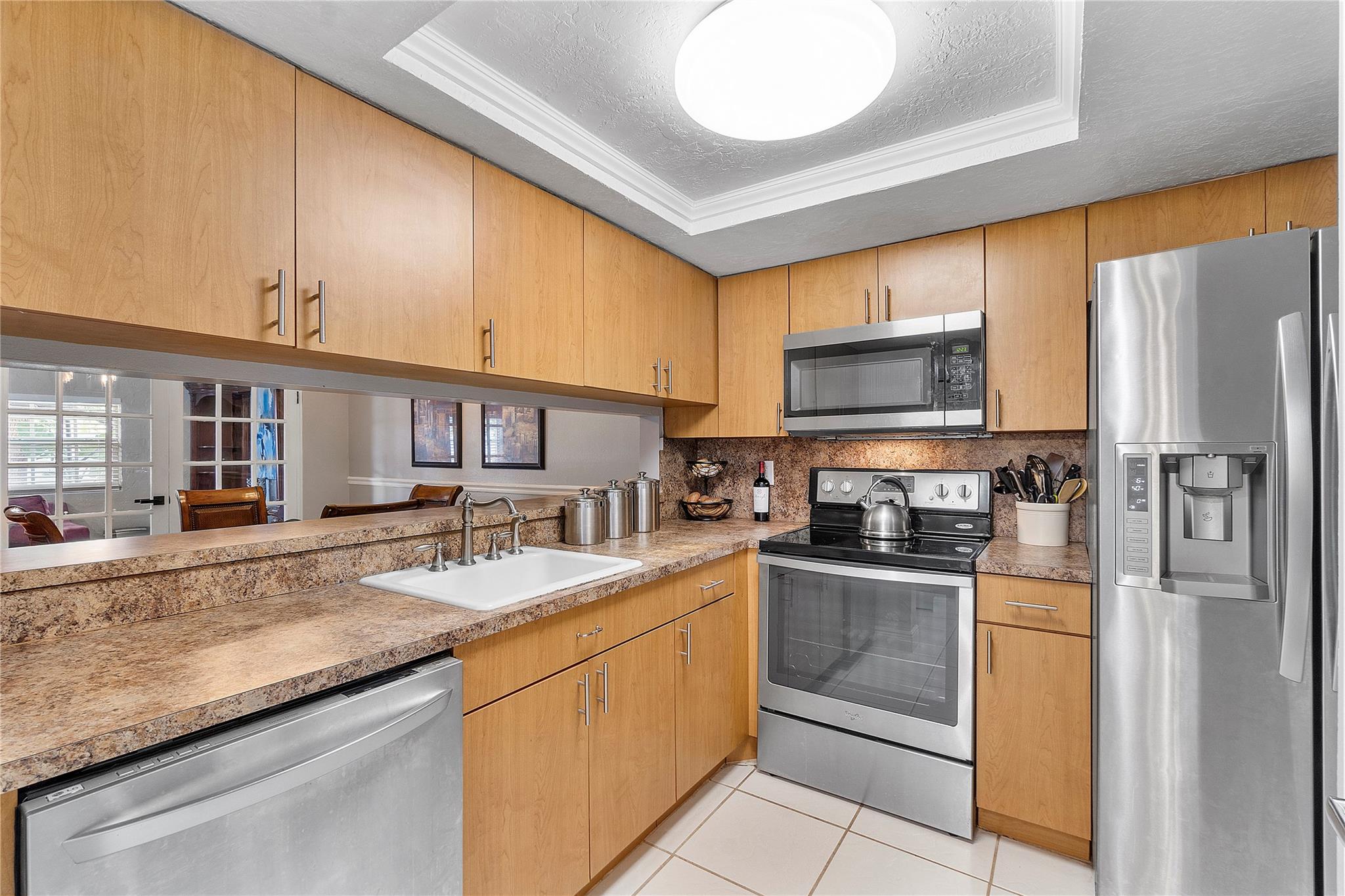 TOWNHOMES OF ORIOLE - Residential