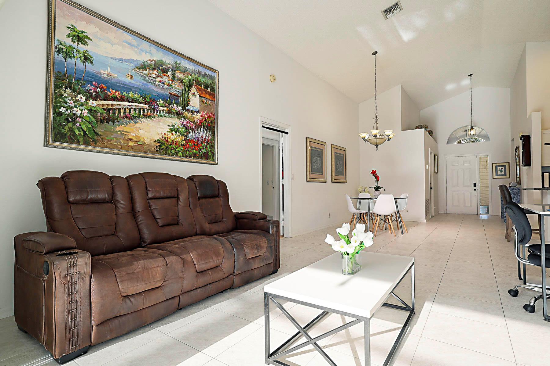 7425 Trescott Drive