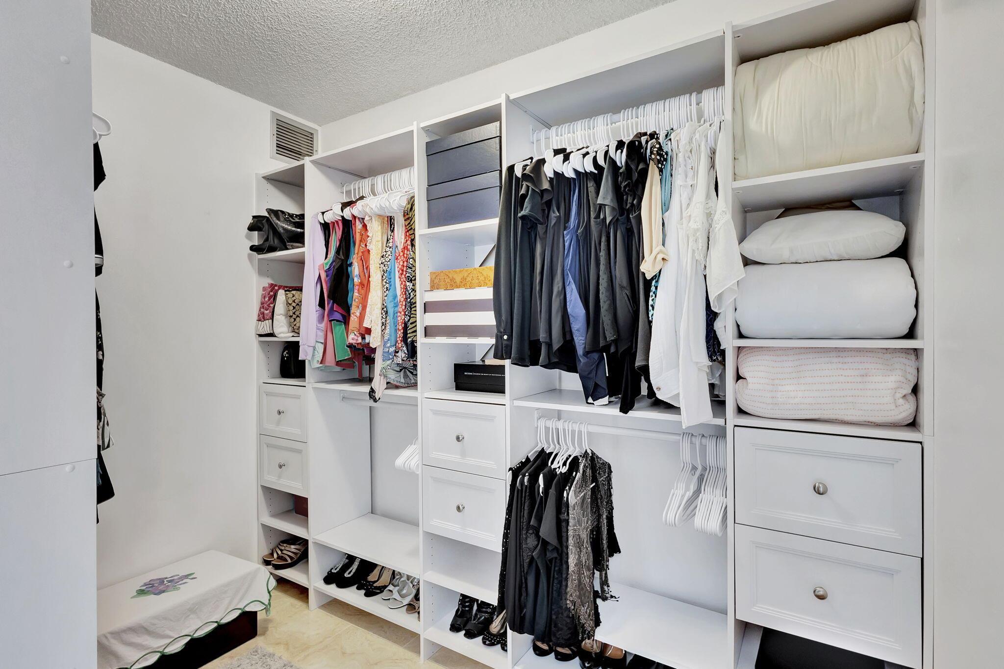 CONDS 1 THRU 14 OF WHITEH - Residential