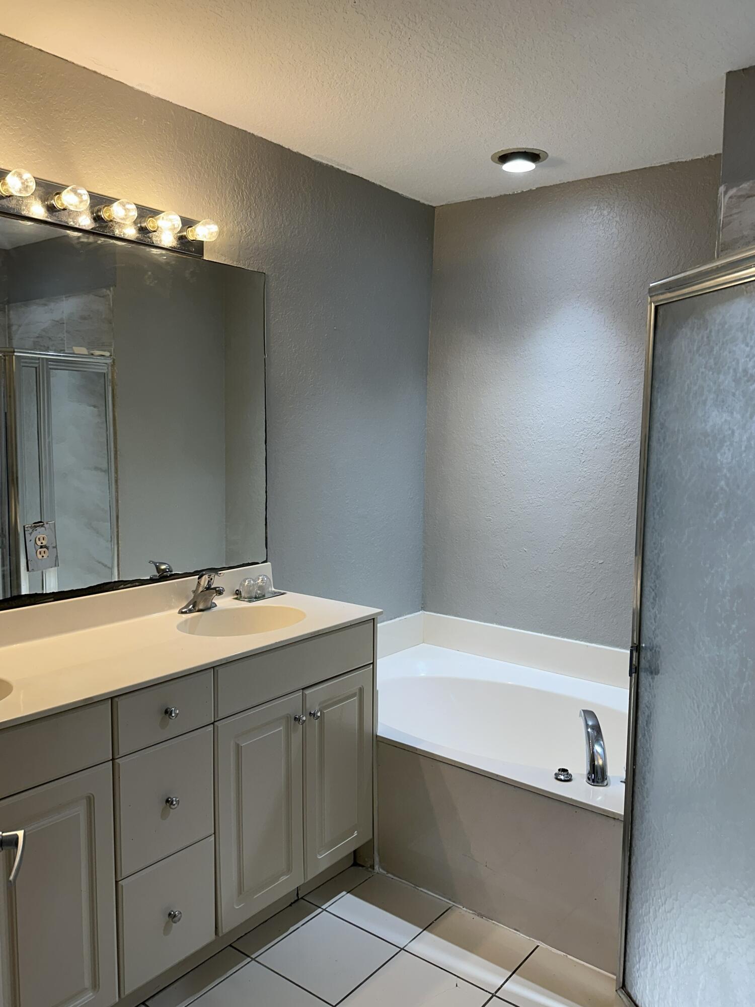 MEDITERRANEA , ARBOR PARC - Residential