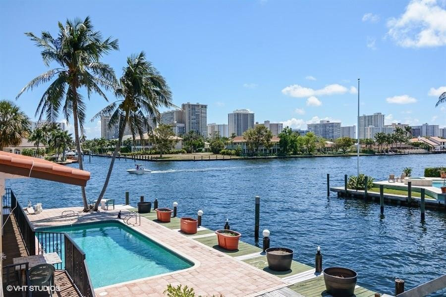 Coral Ridge Country Club - Residential
