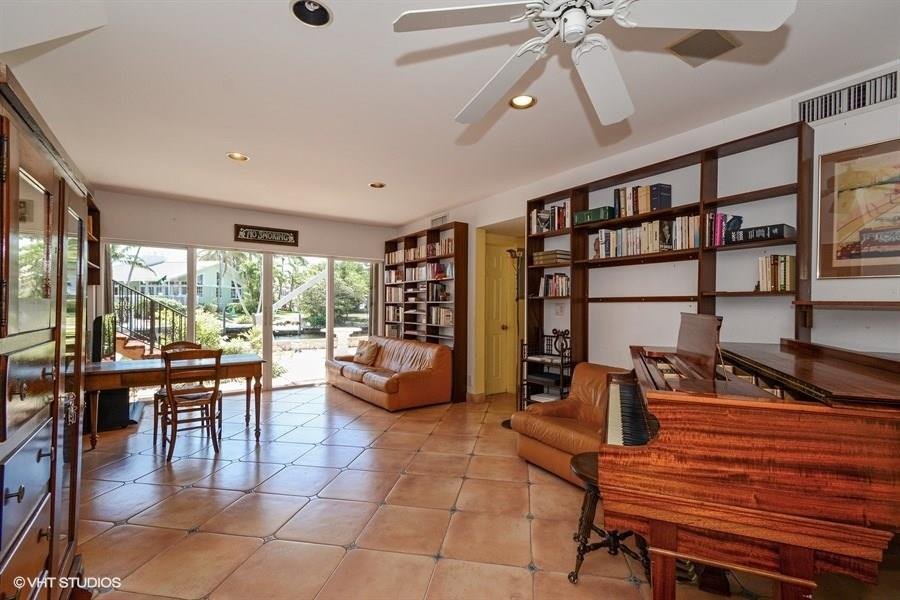 Coral Ridge Country Club - Residential