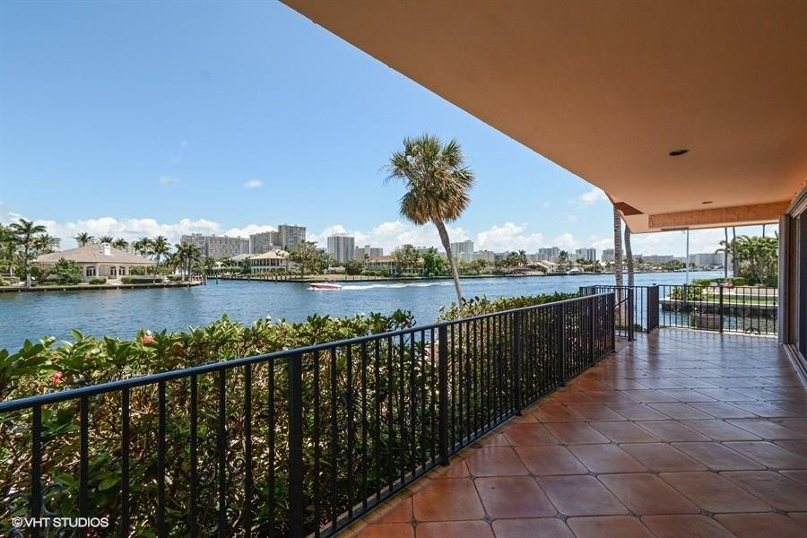Coral Ridge Country Club - Residential