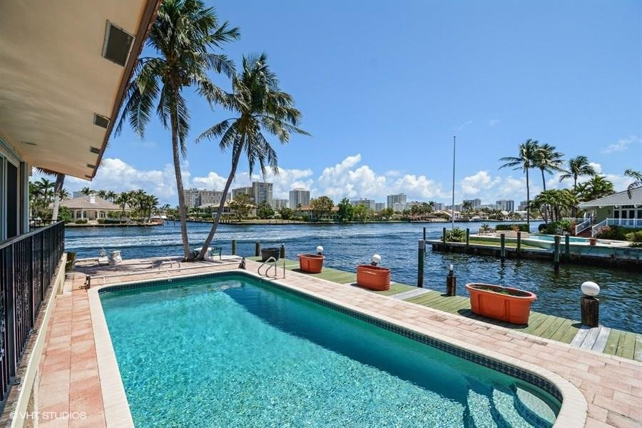 Coral Ridge Country Club - Residential