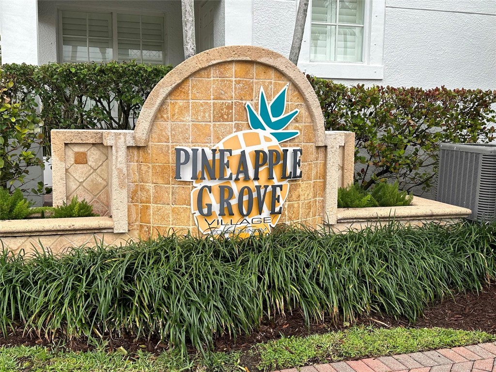 Pineapple Grove Village - Residential