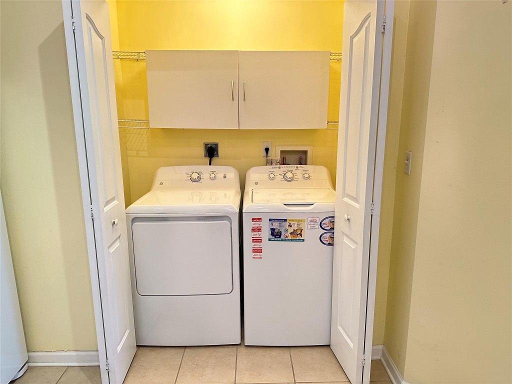 Pineapple Grove Village - Residential