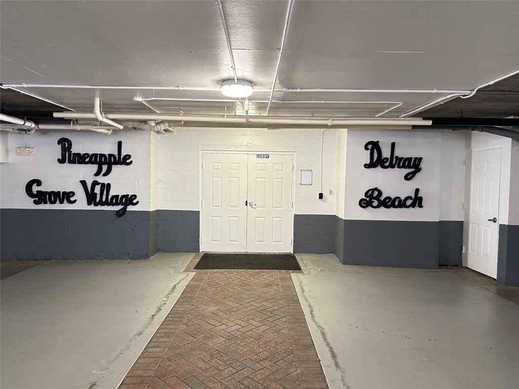 Pineapple Grove Village - Residential