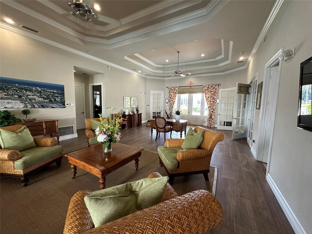 Pineapple Grove Village - Residential