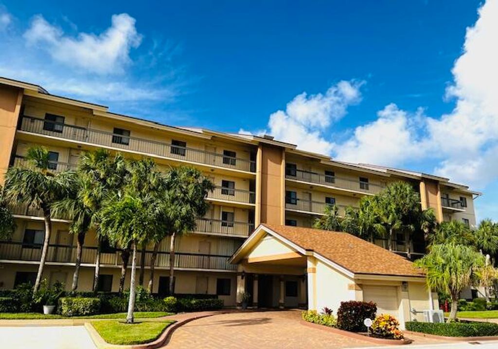 Photo of 1201 Seafarer Circle #204, Jupiter, FL 33477 (MLS # R11132922)