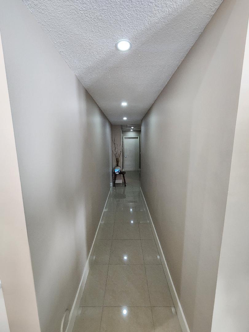 LAKEVIEW HOMES - Residential Lease