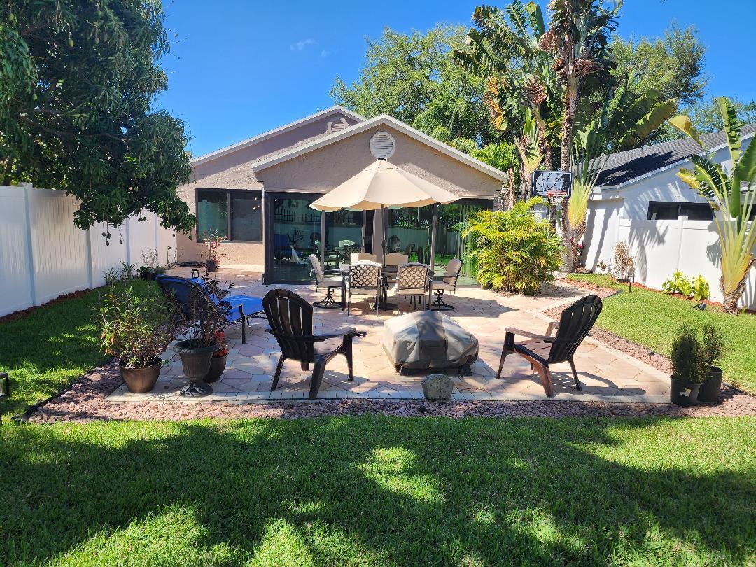 LAKEVIEW HOMES - Residential Lease