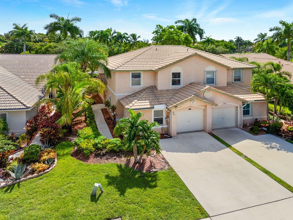 Photo of 10569 Pelican Drive, Wellington, FL 33414 (MLS # B26030850)