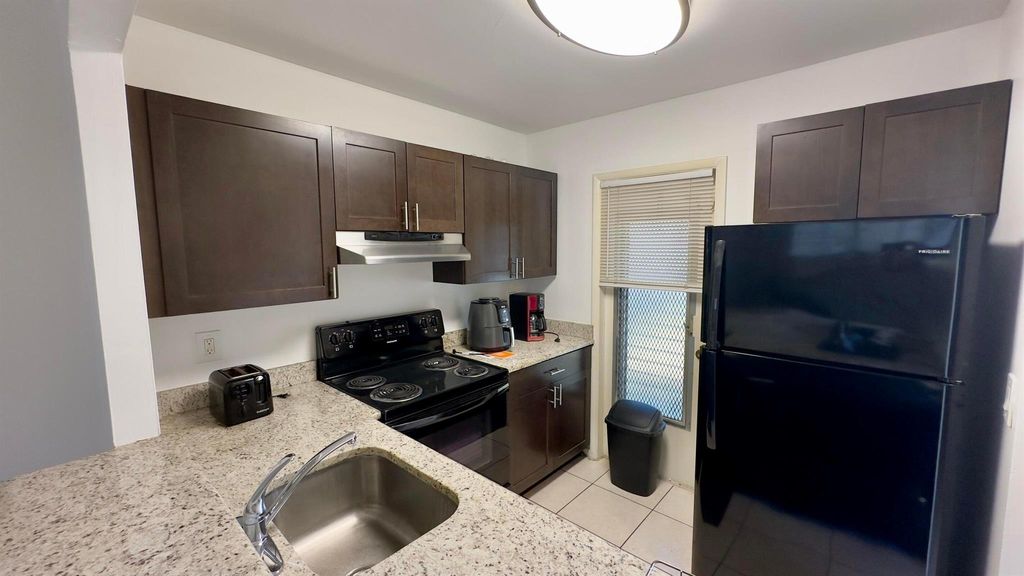 Photo of 500 SE 2nd Avenue #D3, Deerfield Beach, FL 33441 (MLS # R11127277)