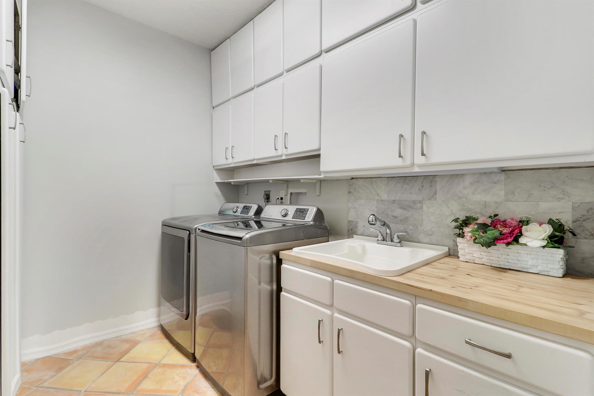 LOXAHATCHEE CLUB AT MAPLE - Residential