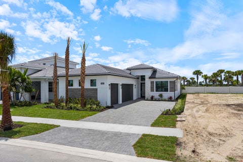 Photo of 14068 Bastille Street, Palm Beach Gardens, FL 33412 (MLS # F10541447)
