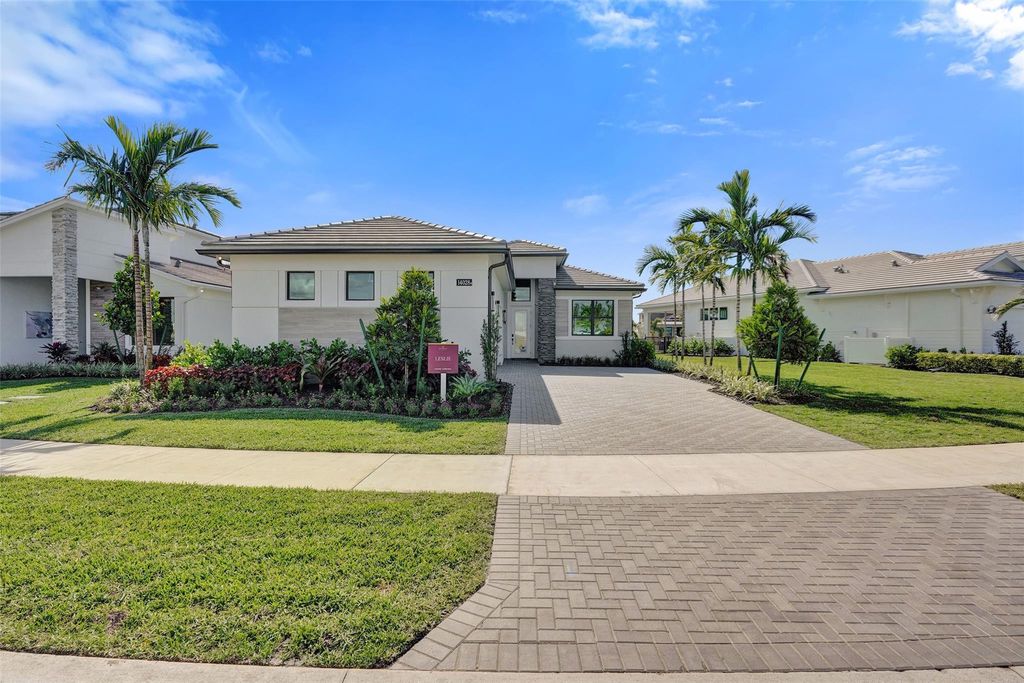 Photo of 14068 Bastille Street, Palm Beach Gardens, FL 33412 (MLS # F10541447)
