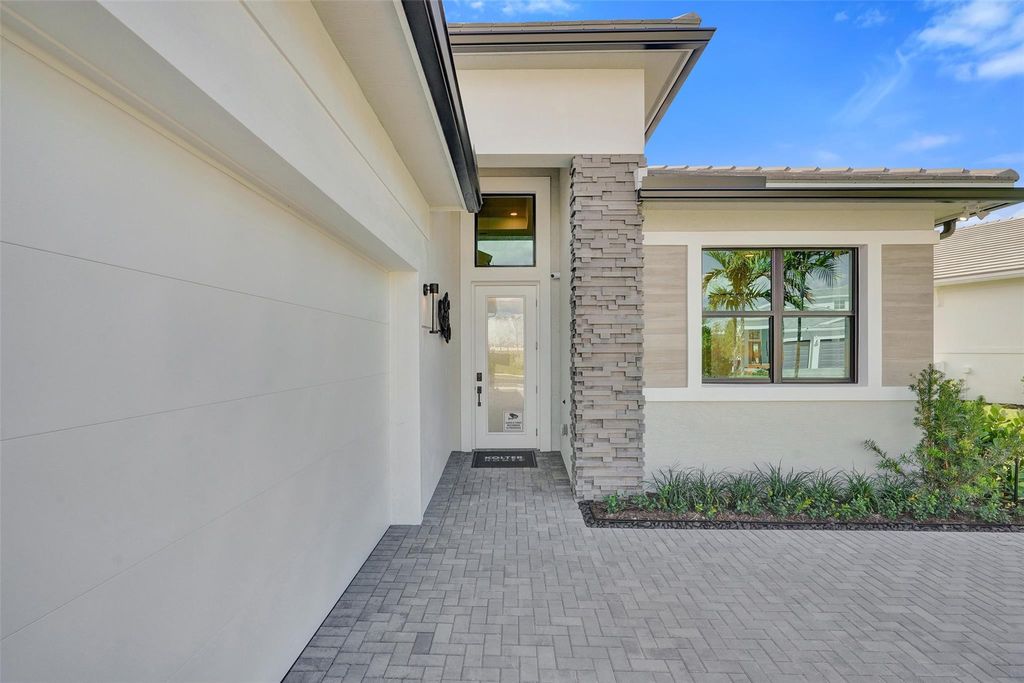 Photo of 14068 Bastille Street, Palm Beach Gardens, FL 33412 (MLS # F10541447)