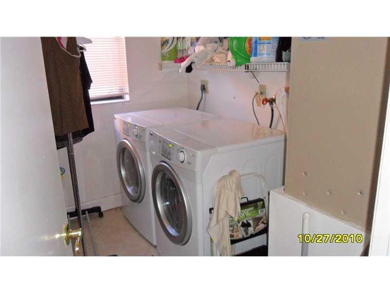 CITY OF LAUDERHILL - Residential Lease