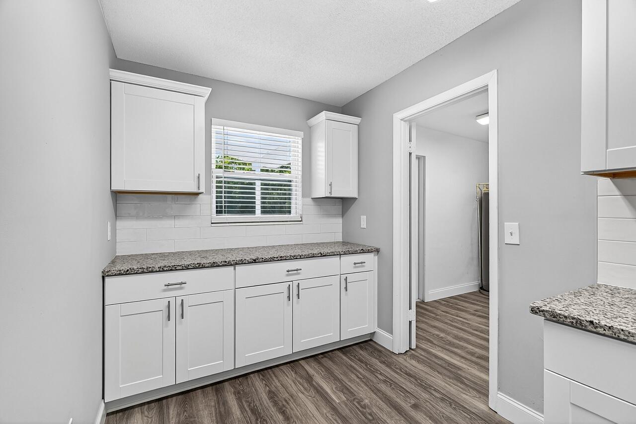 EASTVIEW GARDENS - Residential