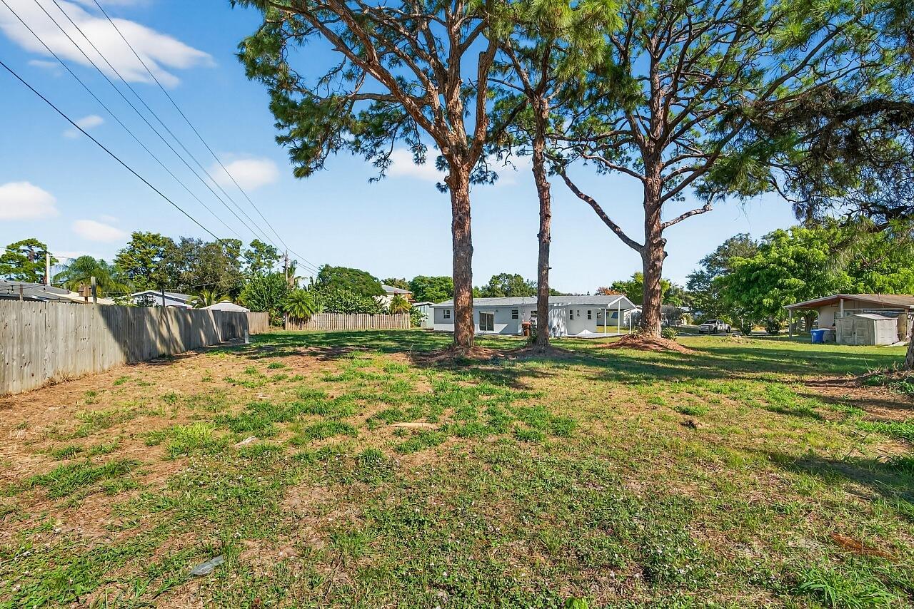 EASTVIEW GARDENS - Residential