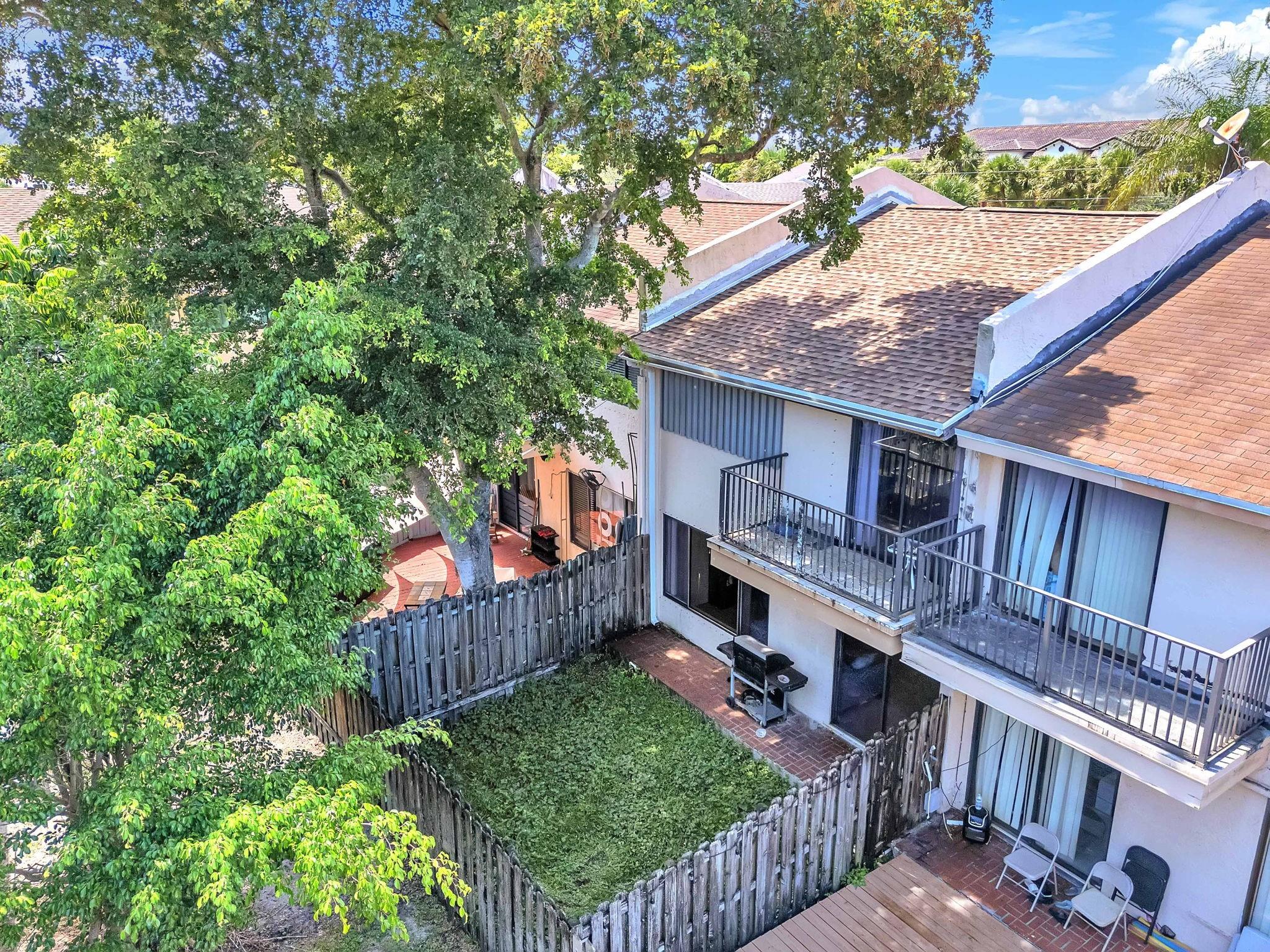 *Single Family townhome, Roof 2024* This 2 bed, 2.5 bath townhouse in Sterling Place features two en-suites, a 1-car garage, fully fenced yard, hurricane shutters, and a new roof. With 1,358 sq ft and an AC from 2017. The low HOA includes pool access, landscaping, and garbage for easy living. Conveniently located just minutes from NSU, the Hard Rock Guitar Hotel, FLL Airport, top shopping, dining, and major highways