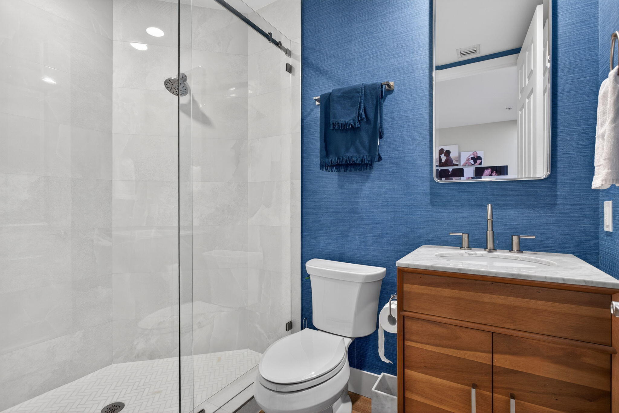 WILTON STATION RES CONDO - Residential
