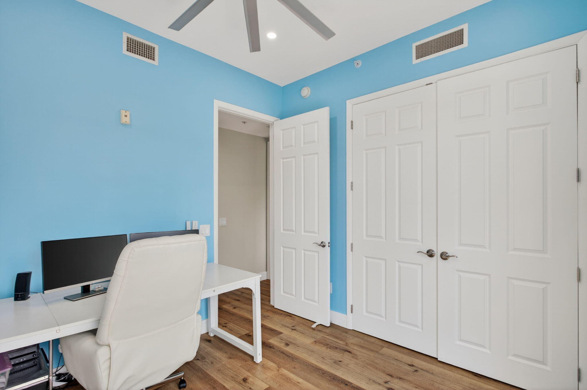 WILTON STATION RES CONDO - Residential